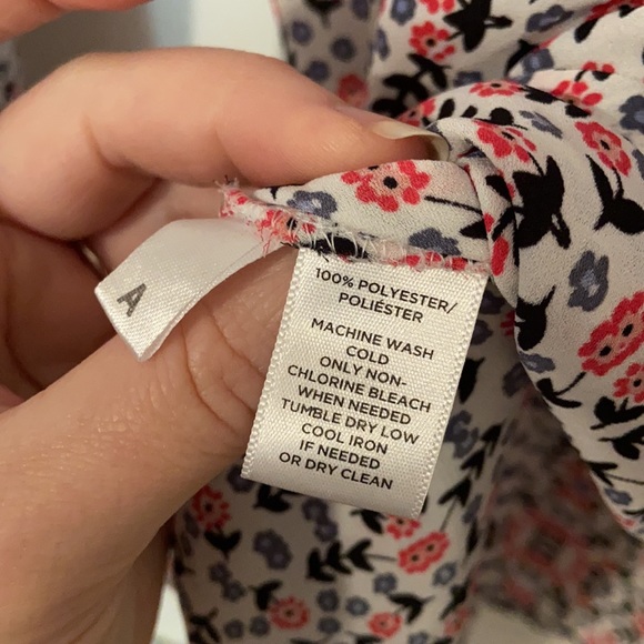 Floral Loft button up blouse - Picture 5 of 5